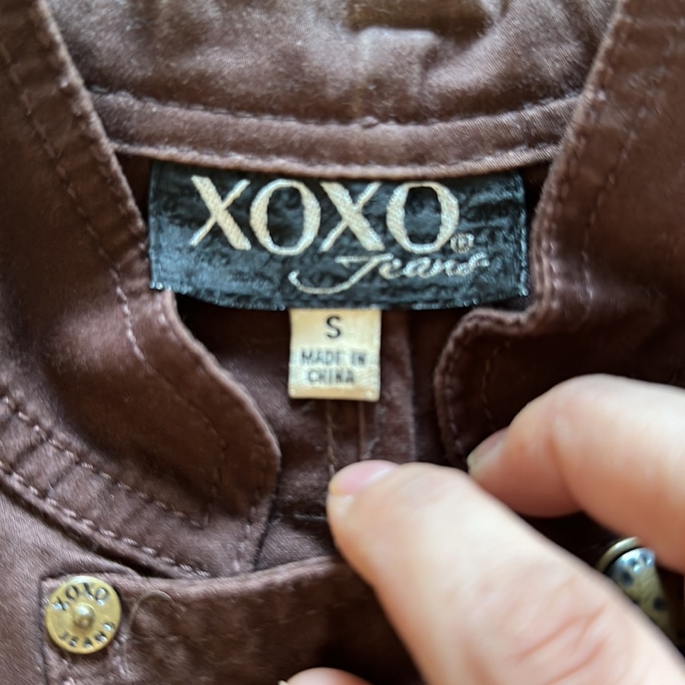 XOXO Cropped Button Up Zipped Brown Jacket (Small) - Picture 3 of 9